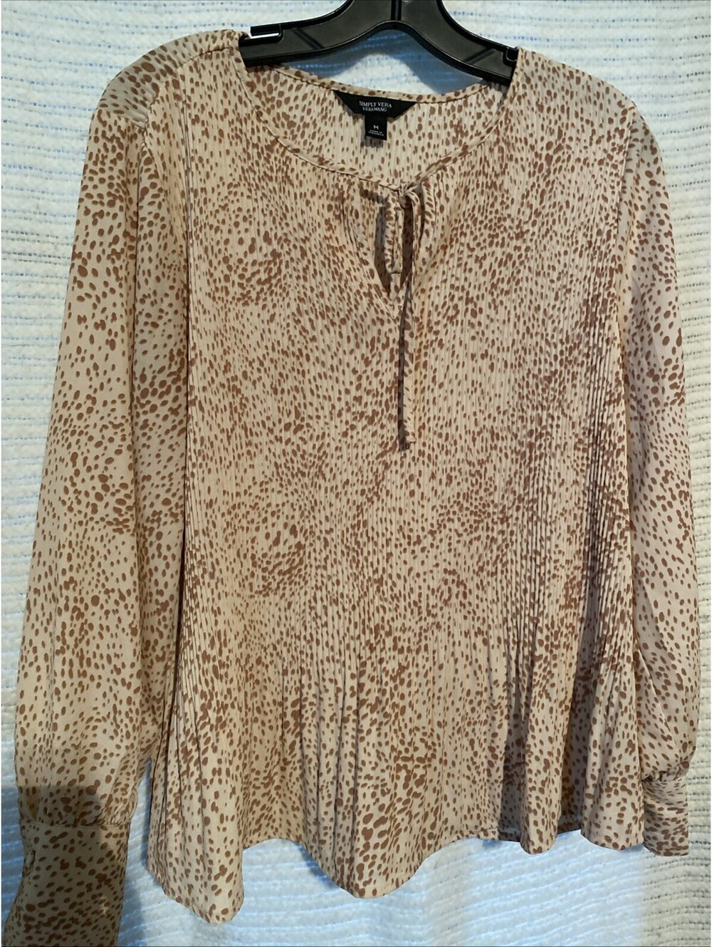 Simply Vera Vera Wang M Beige & Brown Speckled Blouse With Tie Neck & Pleated H